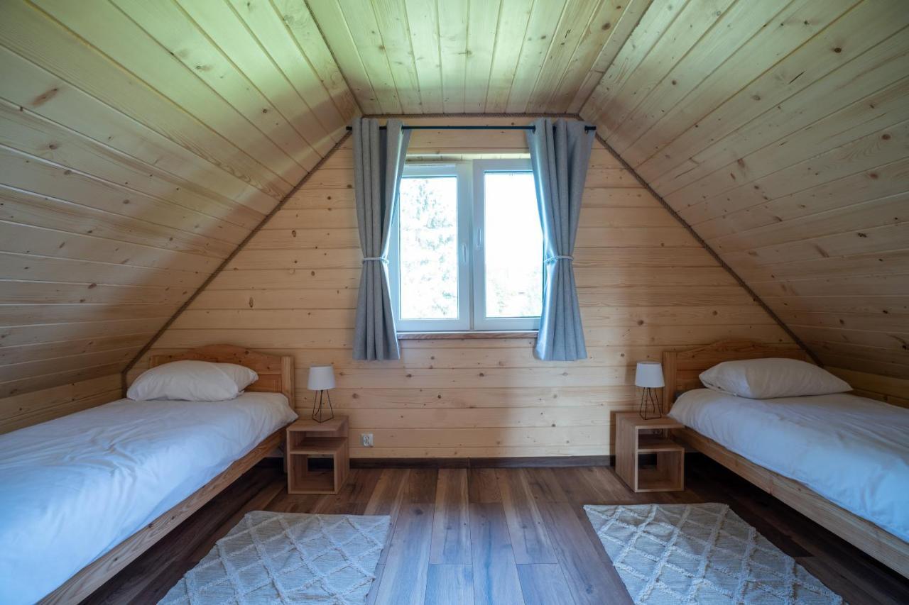 Roztoczanska Ostoja Appartement Adamow  Buitenkant foto