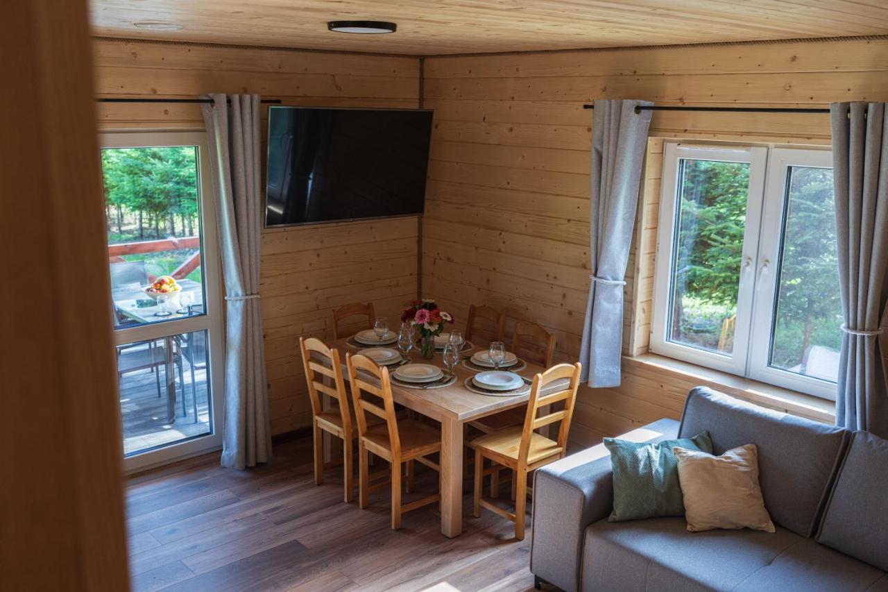 Roztoczanska Ostoja Appartement Adamow  Buitenkant foto
