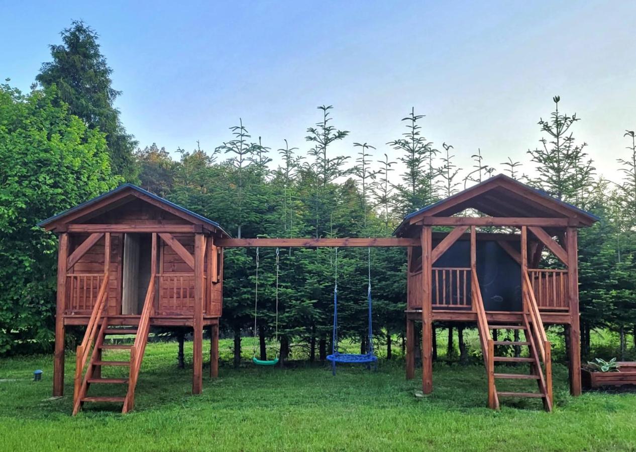 Roztoczanska Ostoja Appartement Adamow  Buitenkant foto