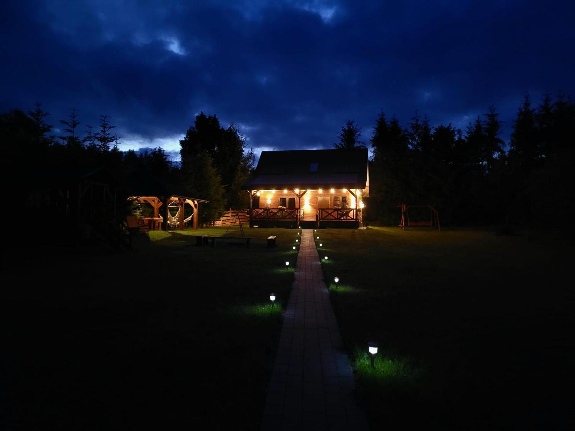 Roztoczanska Ostoja Appartement Adamow  Buitenkant foto